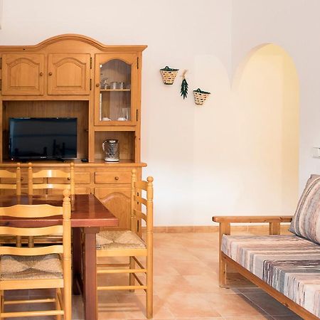 Apartamentos Molina 9-10-11 Es Caló Buitenkant foto