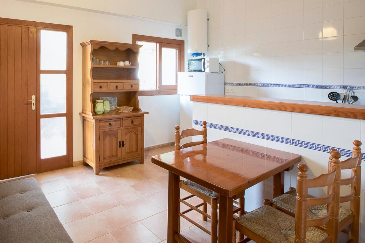 Apartamentos Molina 9-10-11 Es Caló Buitenkant foto