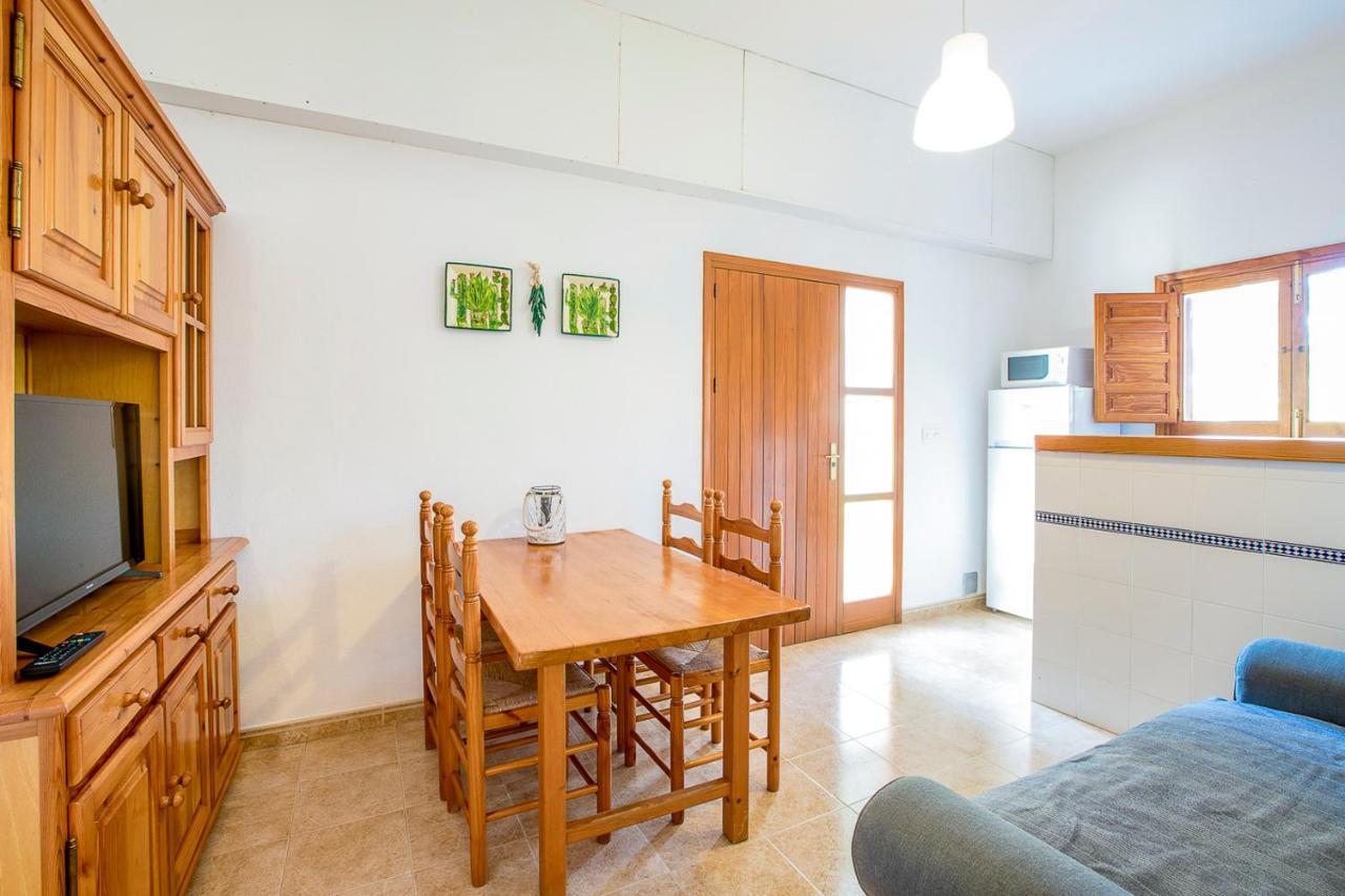 Apartamentos Molina 9-10-11 Es Caló Buitenkant foto